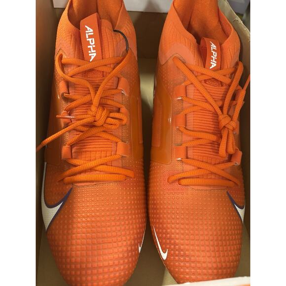 Athletic_Shoes